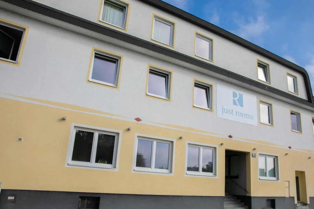 Das Reinisch Just Rooms Schwechat Hotel