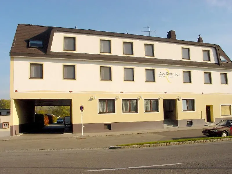 Das Reinisch Just Rooms Schwechat